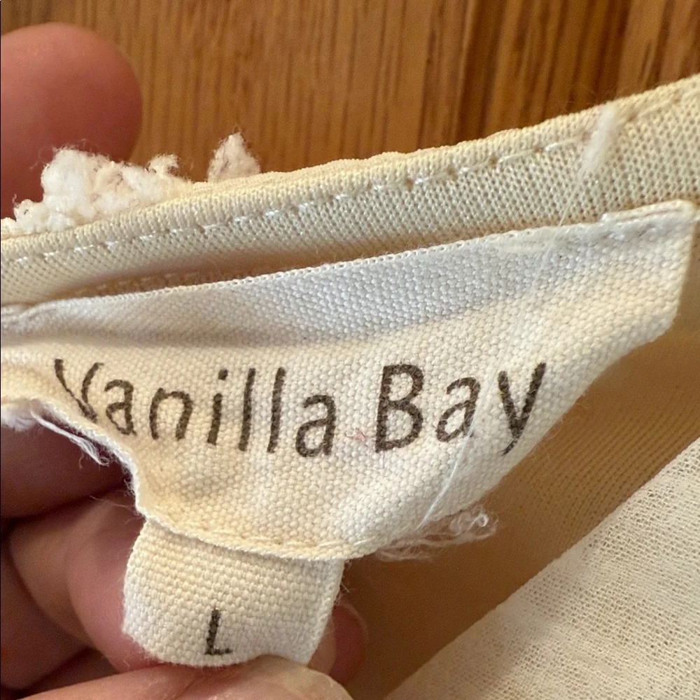 Vanilla Bay Cream Textured Blouse - Picture 3 of 3